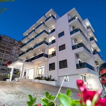 Hotel Kompleks Joni Sarande Luaran gambar