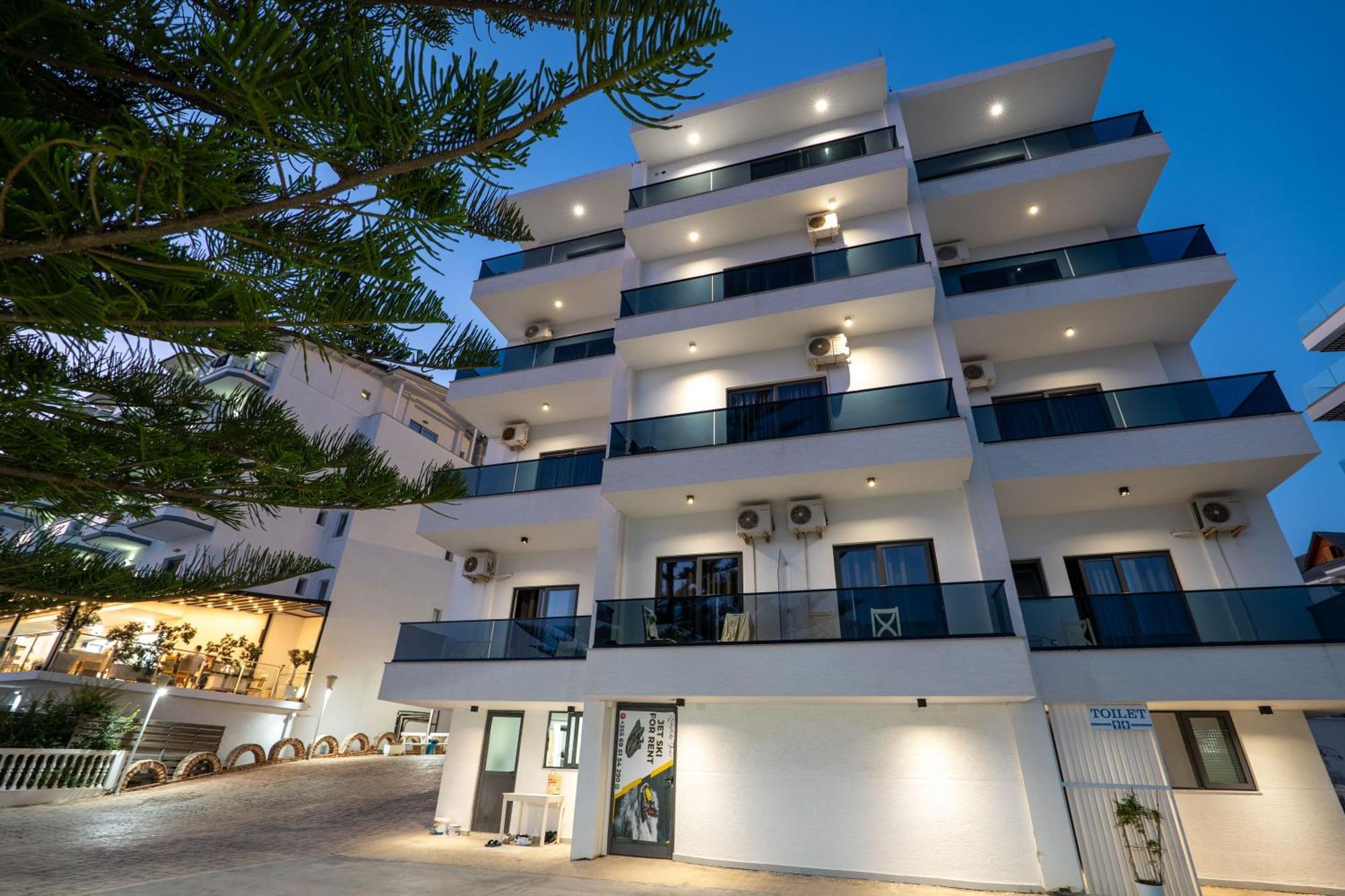 Hotel Kompleks Joni Sarande Luaran gambar